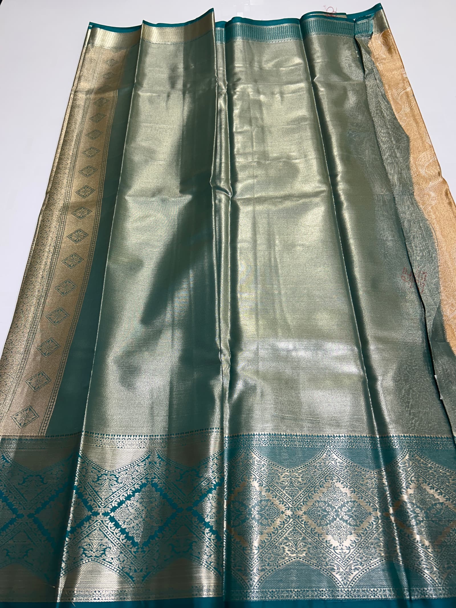 Premium Zari Saree Blouse