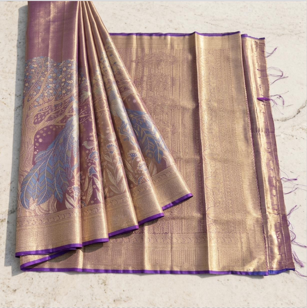 Premium Zari Saree loose end