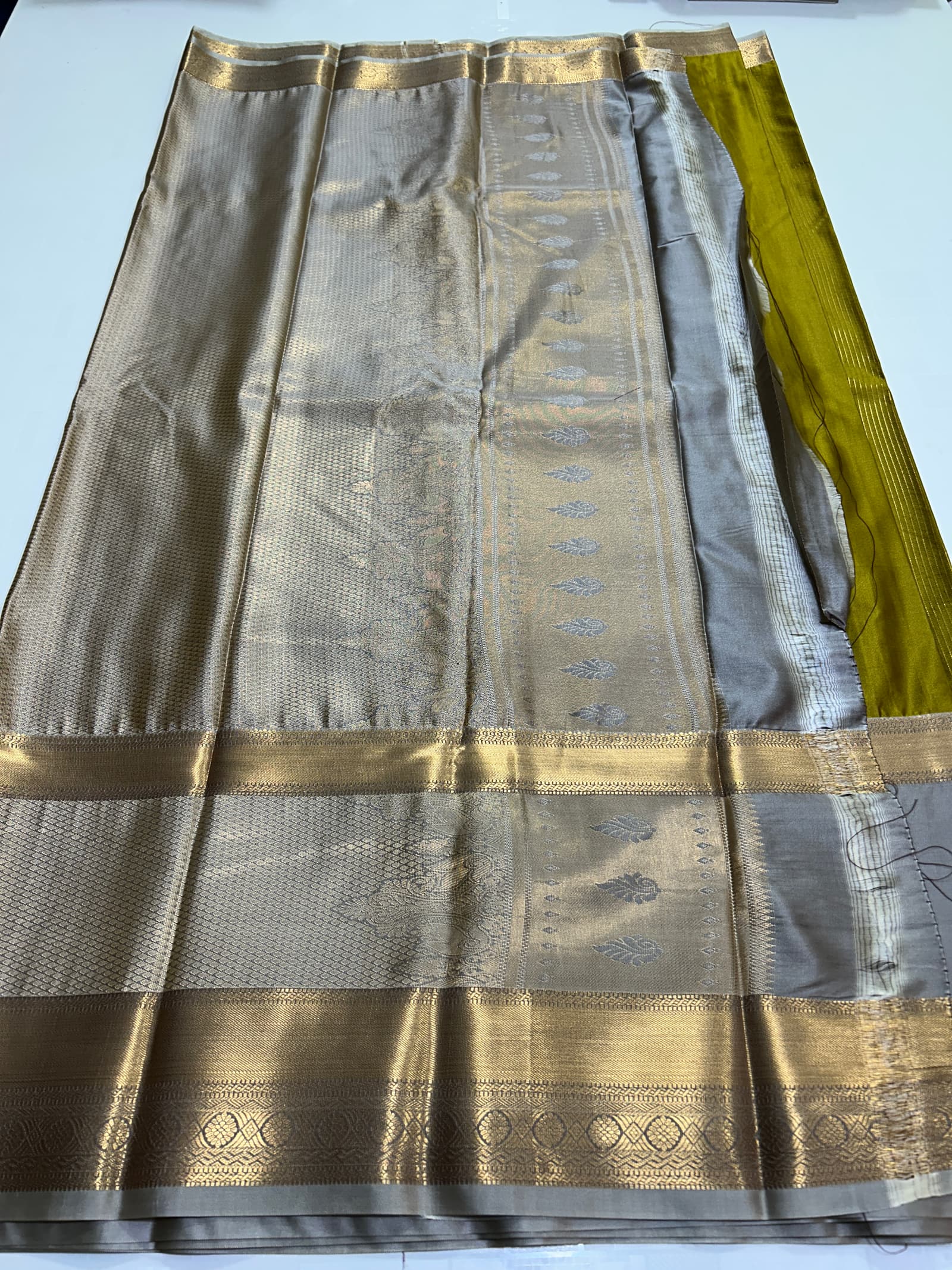 Premium Semi Silk Saree loose end