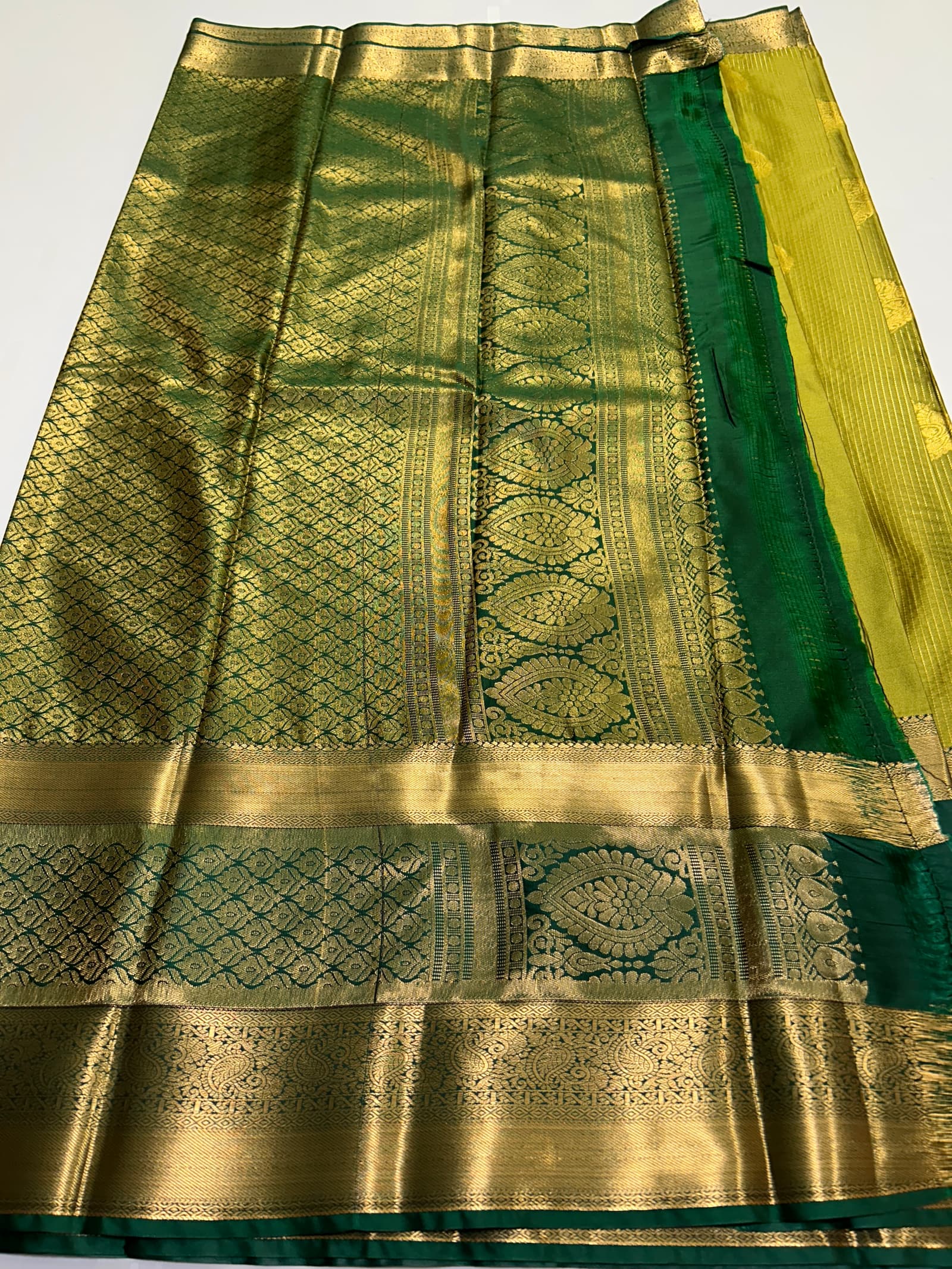 Premium Semi Silk Saree loose end